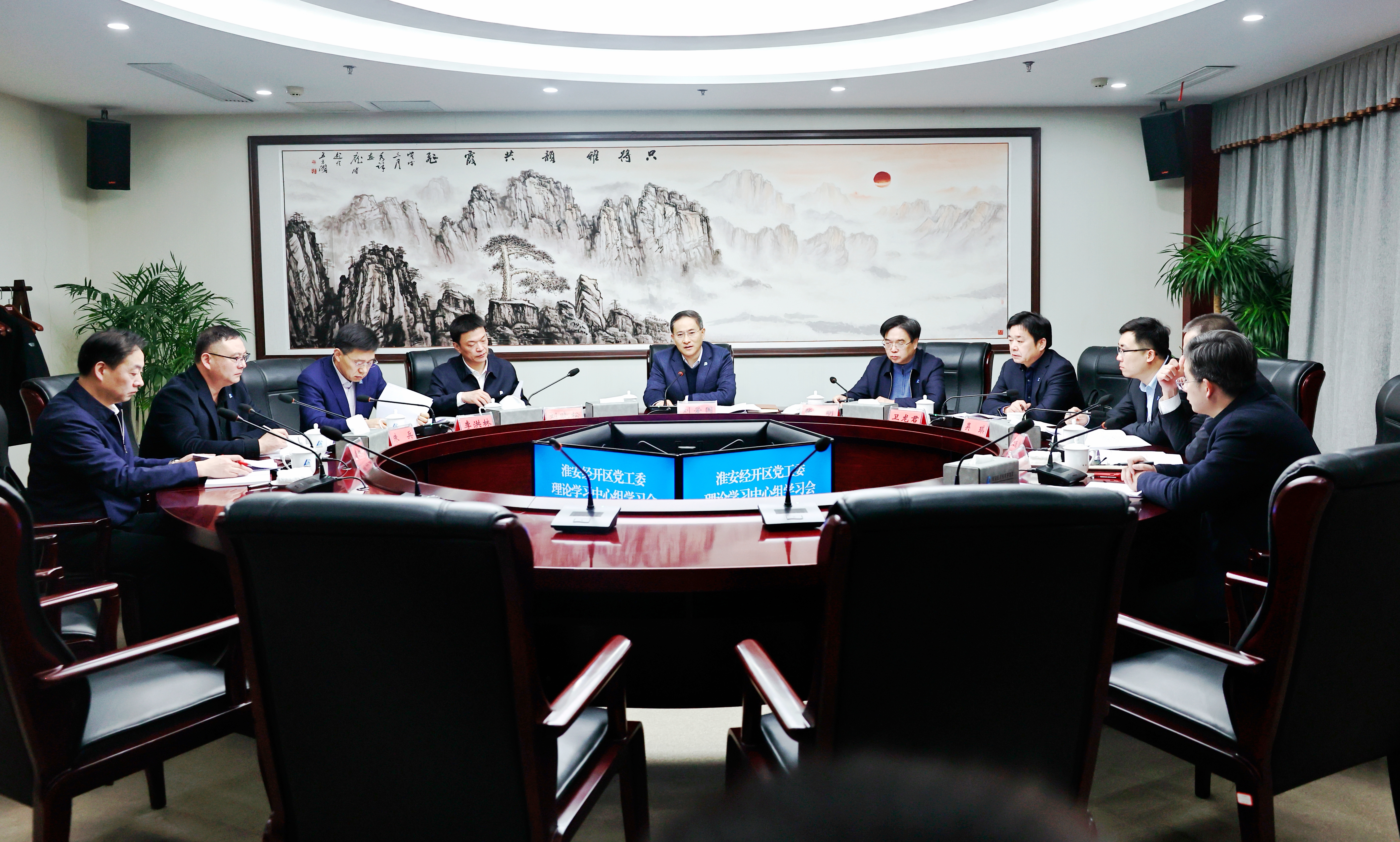 92235C6D7808CA6AC9C670FDD004F6AC.jpg 92235C6D7808CA6AC9C670FDD004F6AC.jpg