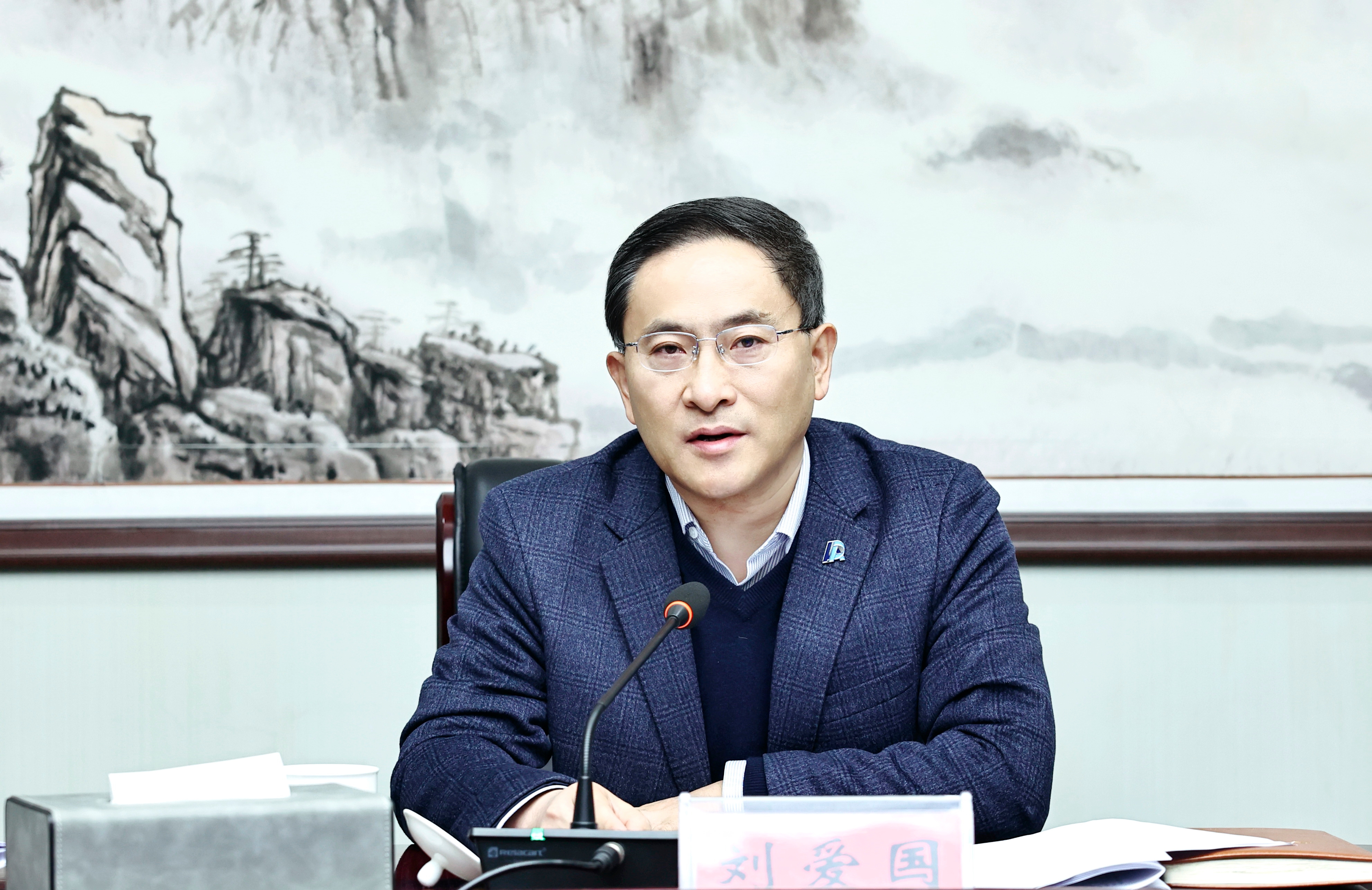 B2EE0D9E78508FD0C8805A38BE6A5E45.jpg B2EE0D9E78508FD0C8805A38BE6A5E45.jpg