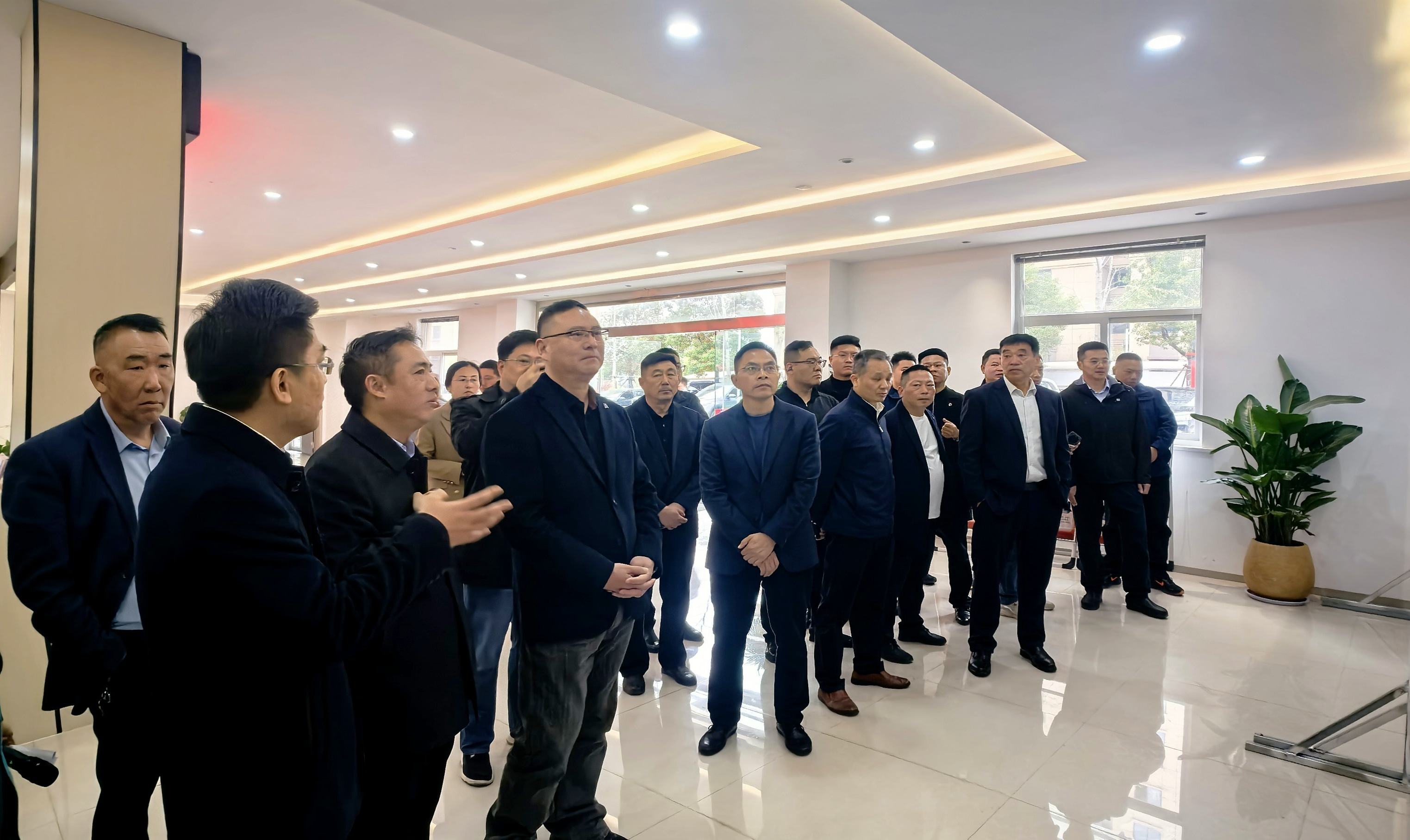 61c7db08375a01bcdab3a062c15be4ba.jpg 61c7db08375a01bcdab3a062c15be4ba.jpg