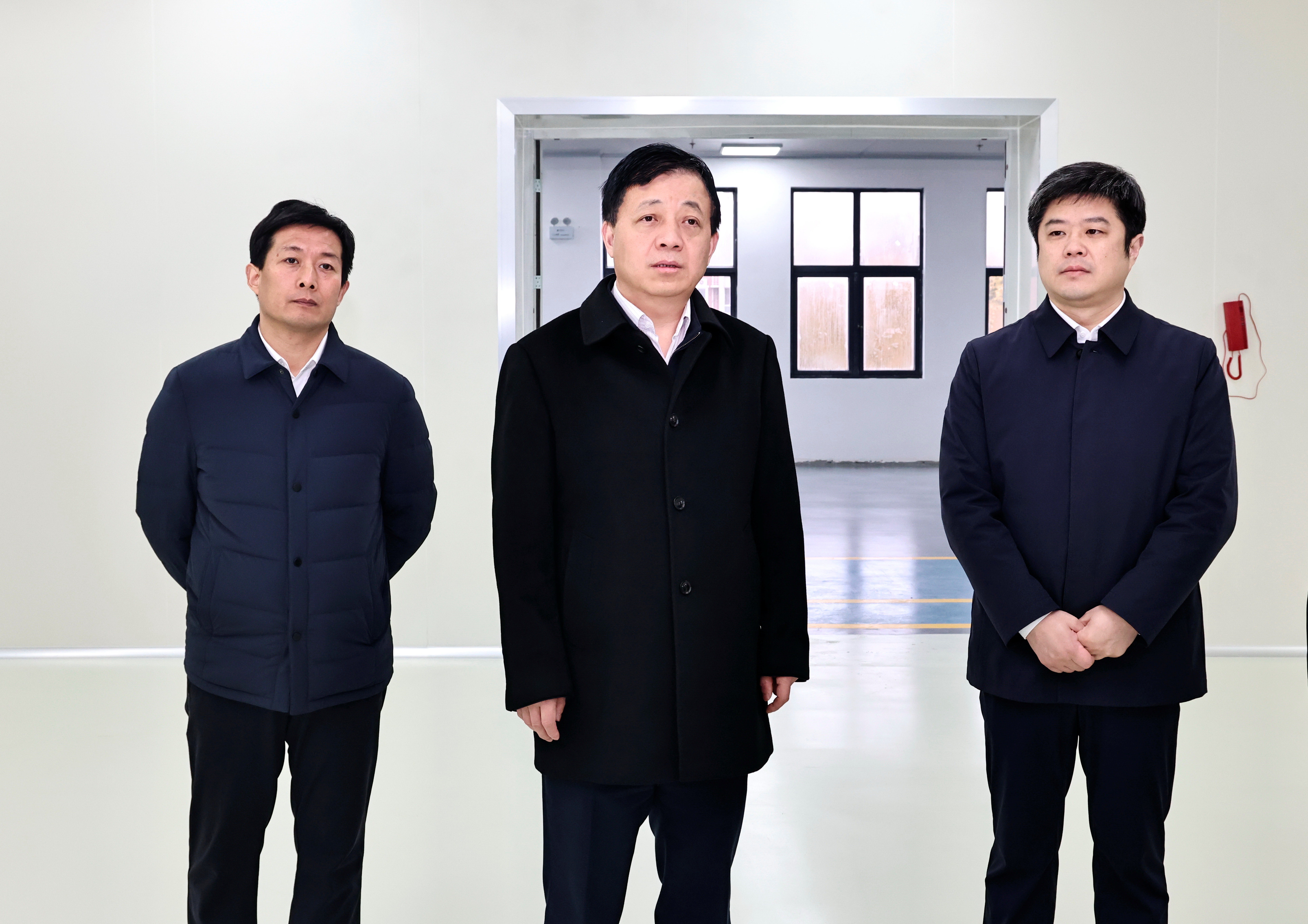 徐子佳调研推进重特大项目建设工作