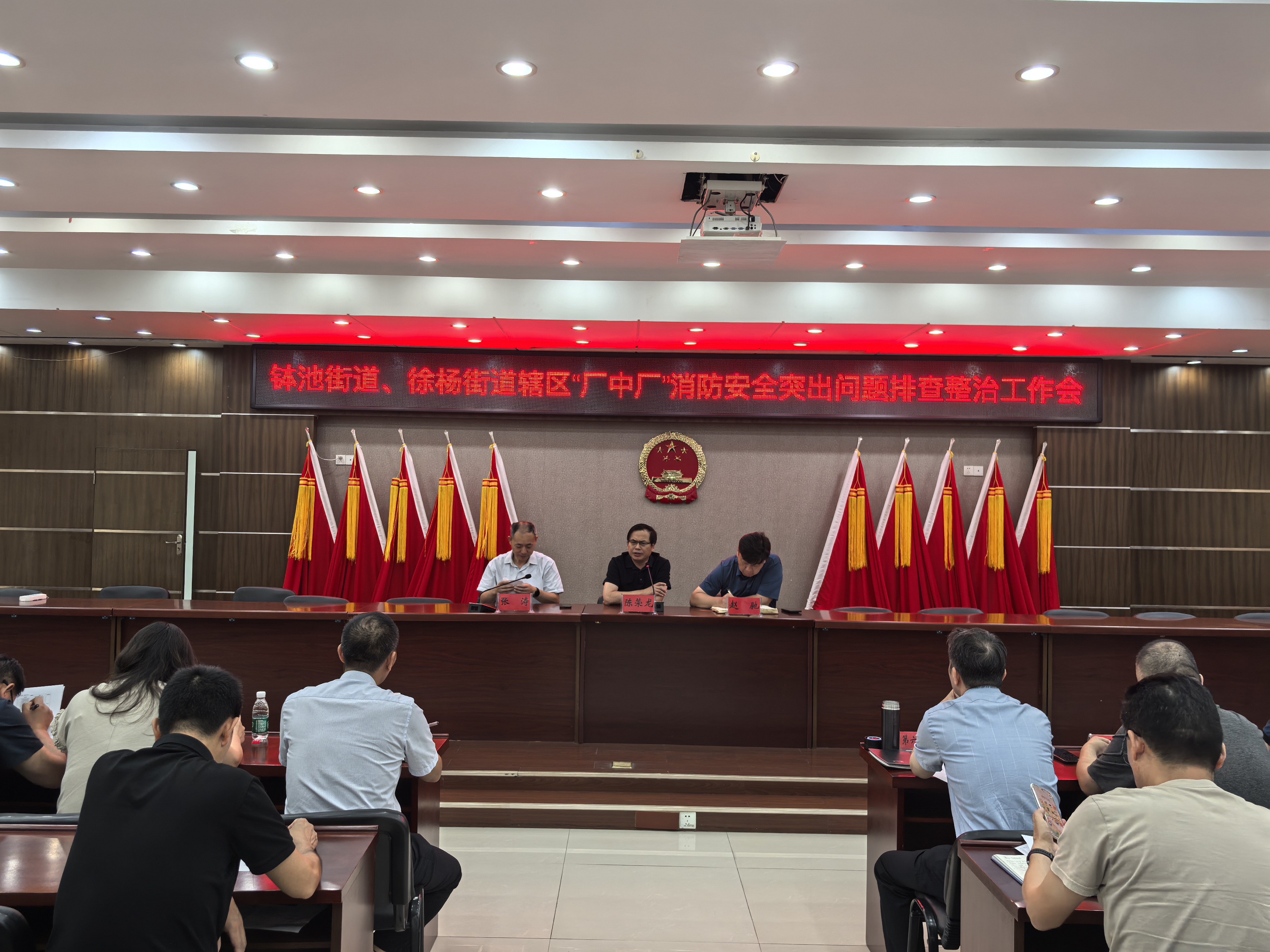 18eec70fc80314a32bf489f9b099ab4e.jpg 18eec70fc80314a32bf489f9b099ab4e.jpg